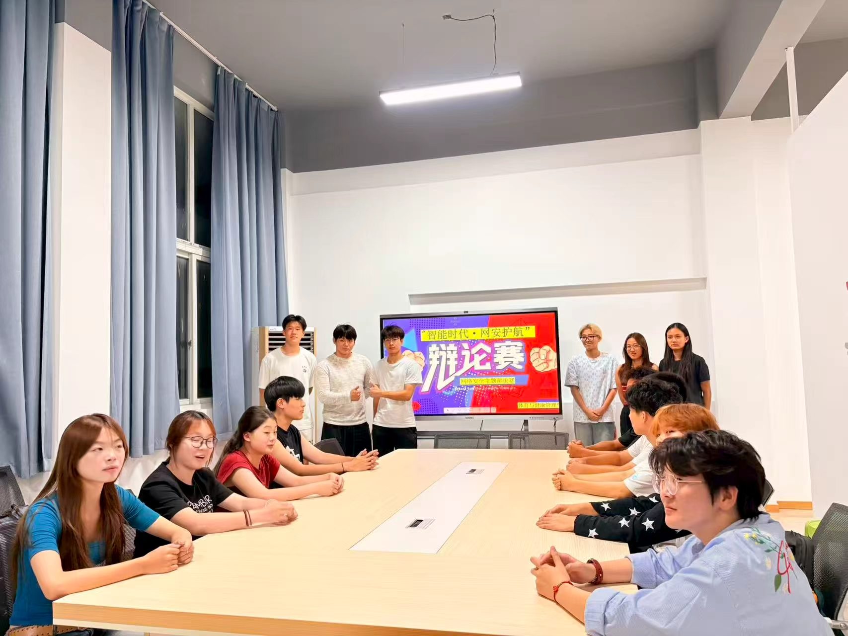 网络安全周1.jpg 网络安全周1.jpg